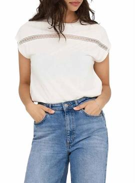 Camiseta Only Free Life bege para mulher.