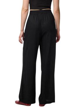 Calça Pieces Pia Wide preta para mulher.