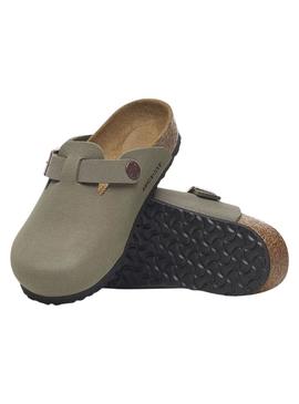 Tamancos Birkenstock em topo para menino e menina
