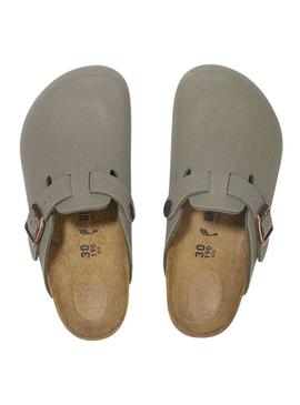 Tamancos Birkenstock em topo para menino e menina