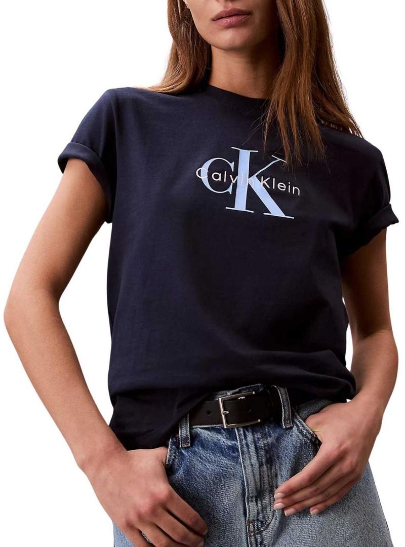 Camiseta Calvin Klein Jeans Hero azul para mulher.