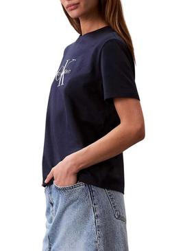 Camiseta Calvin Klein Jeans Hero azul para mulher.