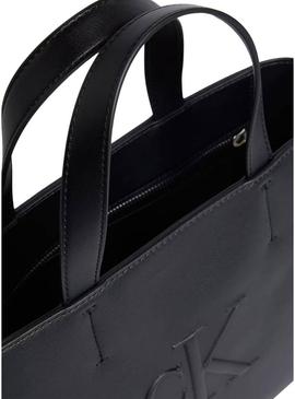 Bolsa Calvin Klein Jeans Mini Tote preta para mulher.