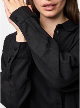 Camisa Pieces Pia preta para mulher.