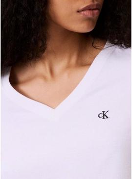 Camiseta Calvin Klein Jeans Monogram branca para mulher.