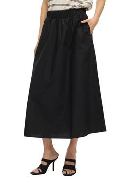 Saia Vila Sophie preta para mulher.