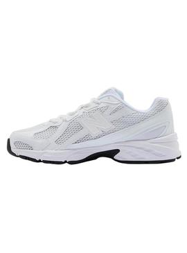 Sapatilhas New Balance U740 branco para mulher.