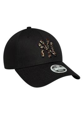 Boné New Era 9Forty preto animal print.