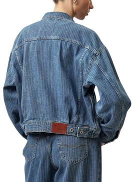 Jaqueta jeans Pepe Jeans listrada para mulher.