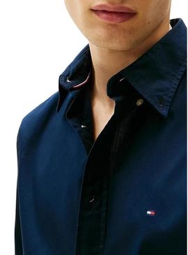 Camisa Tommy Hilfiger Core Flex azul marinho para homem.