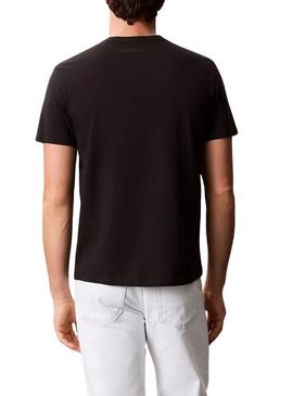 Camiseta Calvin Klein Jeans NY Word Stack preto para homem.