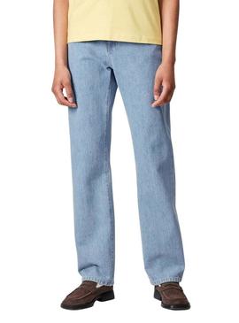 Calça jeans Carhartt Noxon para mulher.
