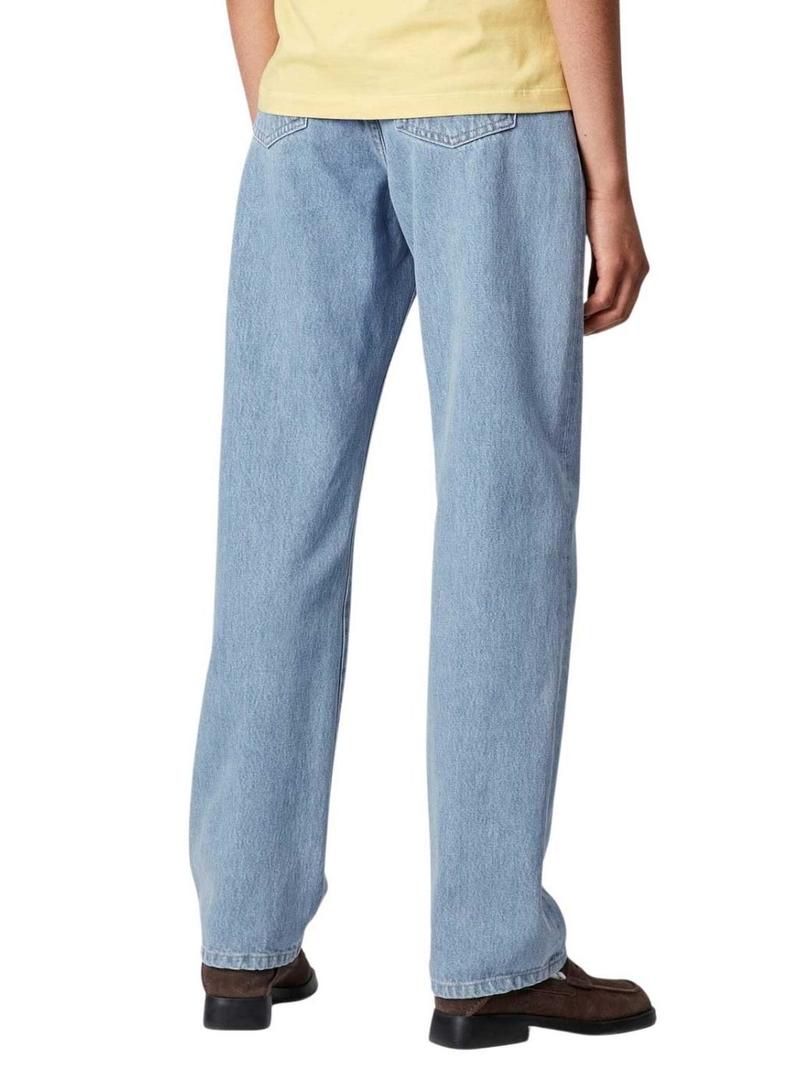 Calça jeans Carhartt Noxon para mulher.