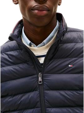 Jaqueta Tommy Hilfiger Core Packable Recycled azul marinho para homem.