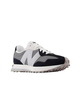 Sapatilhas New Balance U327 preto e cinza para homem.