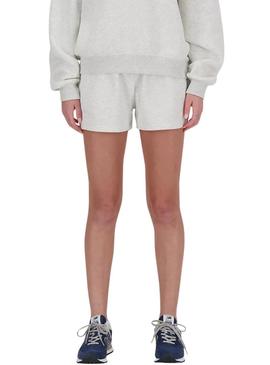 Shorts New Balance Sport cinza para mulher