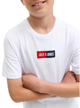 Camiseta Jack and Jones branca para menino.