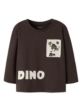 Camiseta Name It Niklaus marrom para menino.