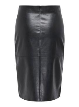 Saia Only Nicki preta para mulher