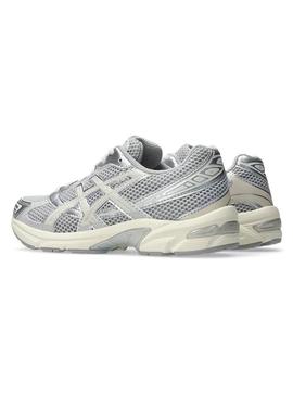 Sapatilhas Asics Gel 1130 cinza para mulher.