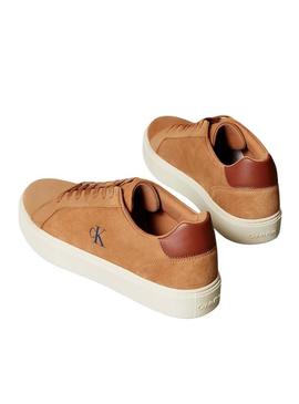 Tênis Calvin Klein Jeans Classis Cupsole marrom para homem.