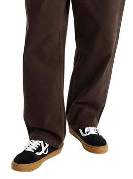 Tênis Vans Old Skool preto para homem.