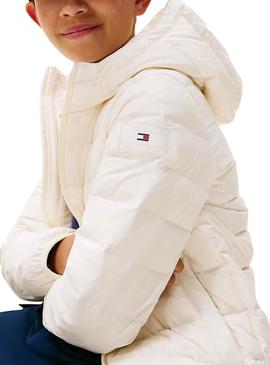 Casaco acolchoado Tommy Hilfiger bege para crianças.
