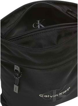 Bolsa Calvin Klein Jeans Plana preta para homem