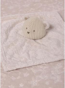 Conjunto Mayoral de cobertor e fralda beige para bebê.