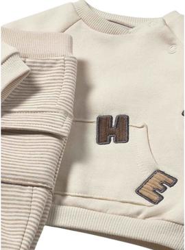 Conjunto Infantil de 4 peças em marrom para bebê.