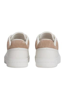 Sapatilhas Tommy Hilfiger Casual Cupsole brancas para mulher.