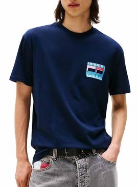 Camiseta Tommy Jeans DNA Flag marinho para homem.