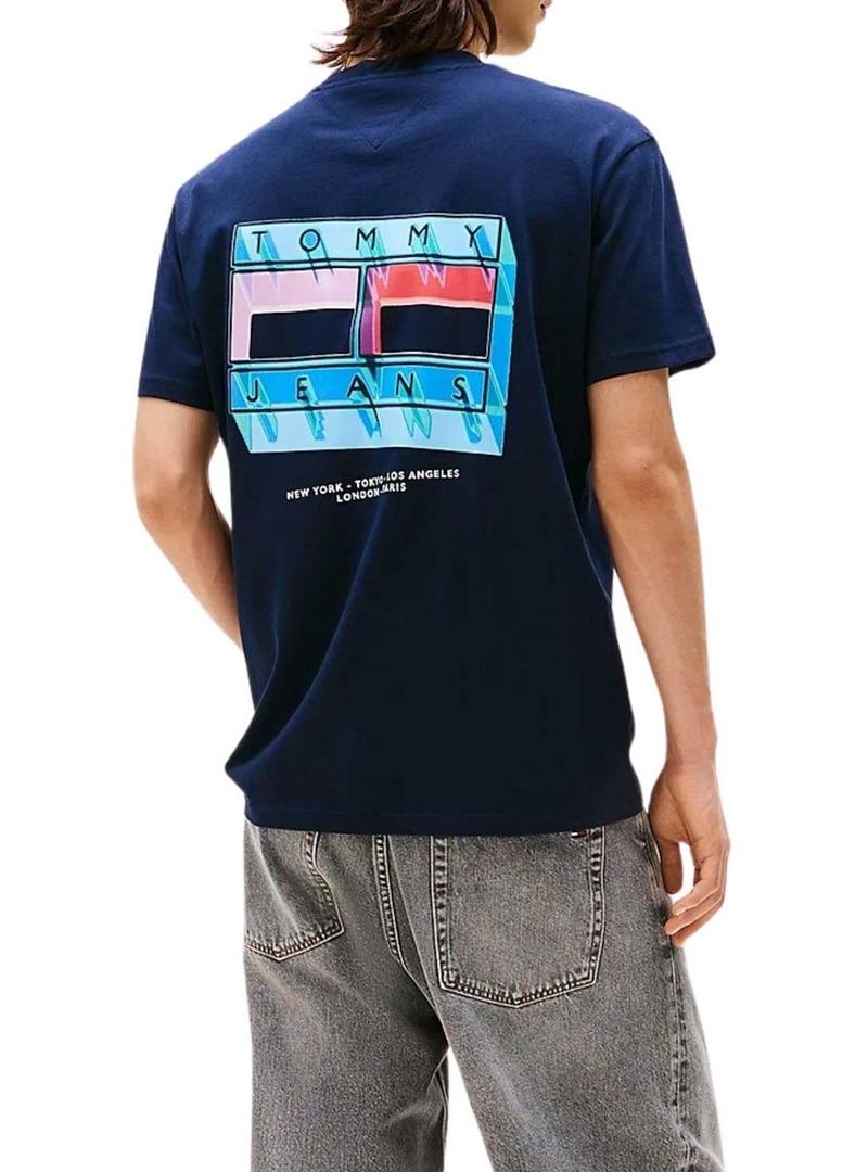 Camiseta Tommy Jeans DNA Flag marinho para homem.