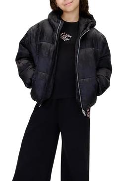 Camiseta Calvin Klein com logo Script preto para menina.