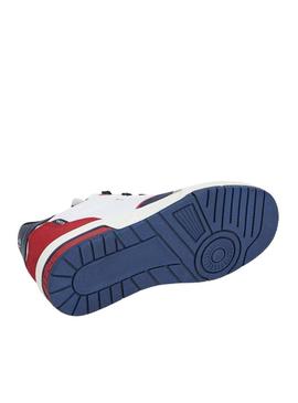 Sapatilhas Pepe Jeans Levitt combinadas para criança.