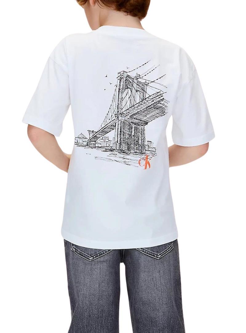 Camiseta Calvin Klein City branca para menino.