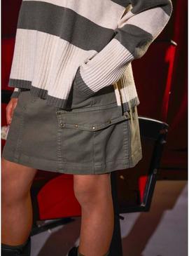 Saia verde de sarja da Mayoral para menina.