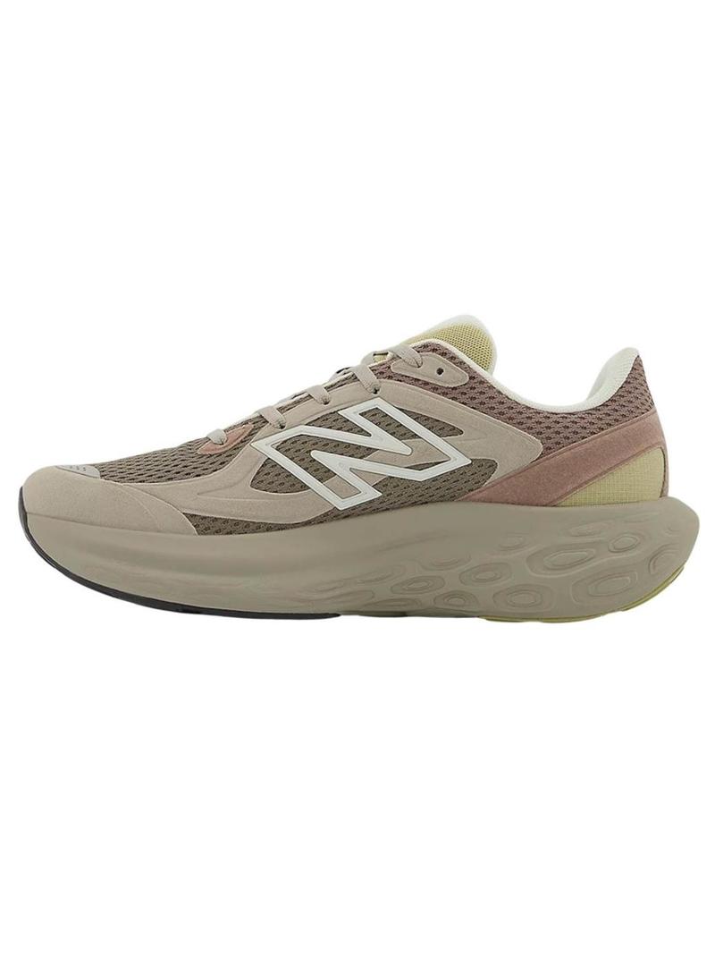Sapatilhas New Balance 800 bege e rosa para mulher e homem.