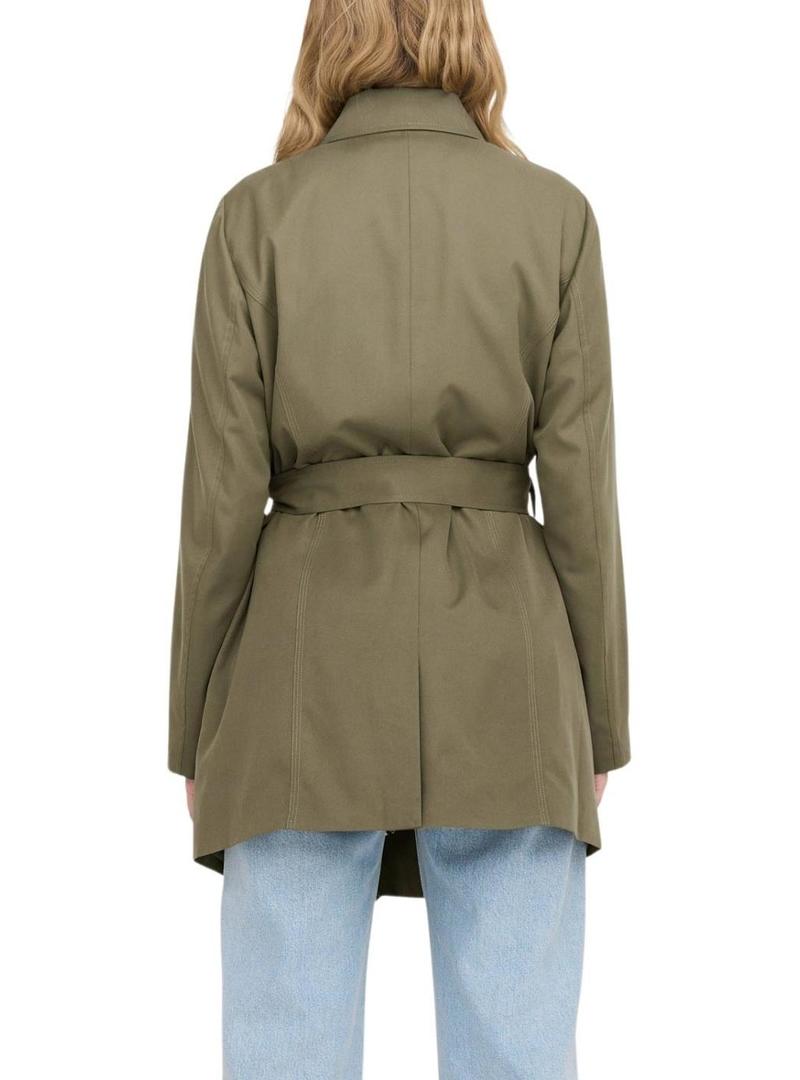 Trench Only Valerie verde para mulher.