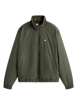 Jaqueta Tommy Jeans Essential Padded verde para homens.