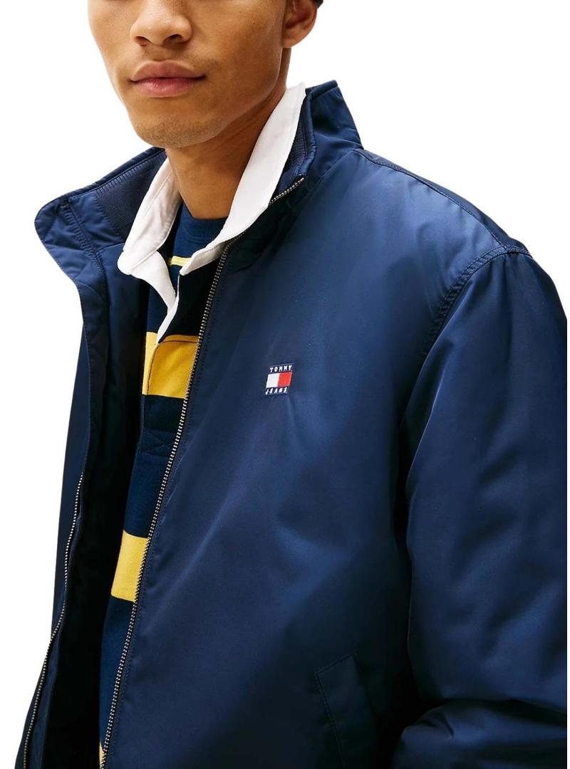 Jaqueta Tommy Jeans Essential Padded azul para homem.