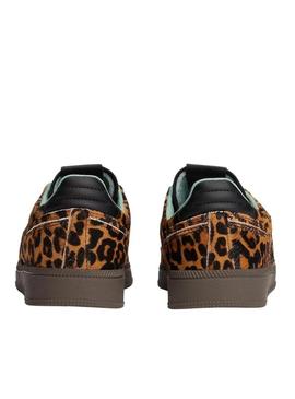 Sapatilhas Tommy Jeans The Greenwich leopard para mulher.