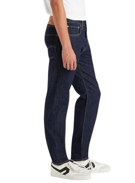 Calça jeans Levi's 502 denim escuro para homem.