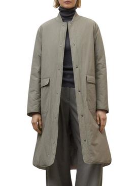 Casaco Ecoalf Tiago reversível em bege para mulher.