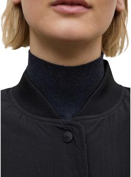 Casaco Ecoalf Tiago reversível preto para mulher.