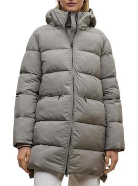 Casaco acolchoado Ecoalf Marangu bege para mulher.