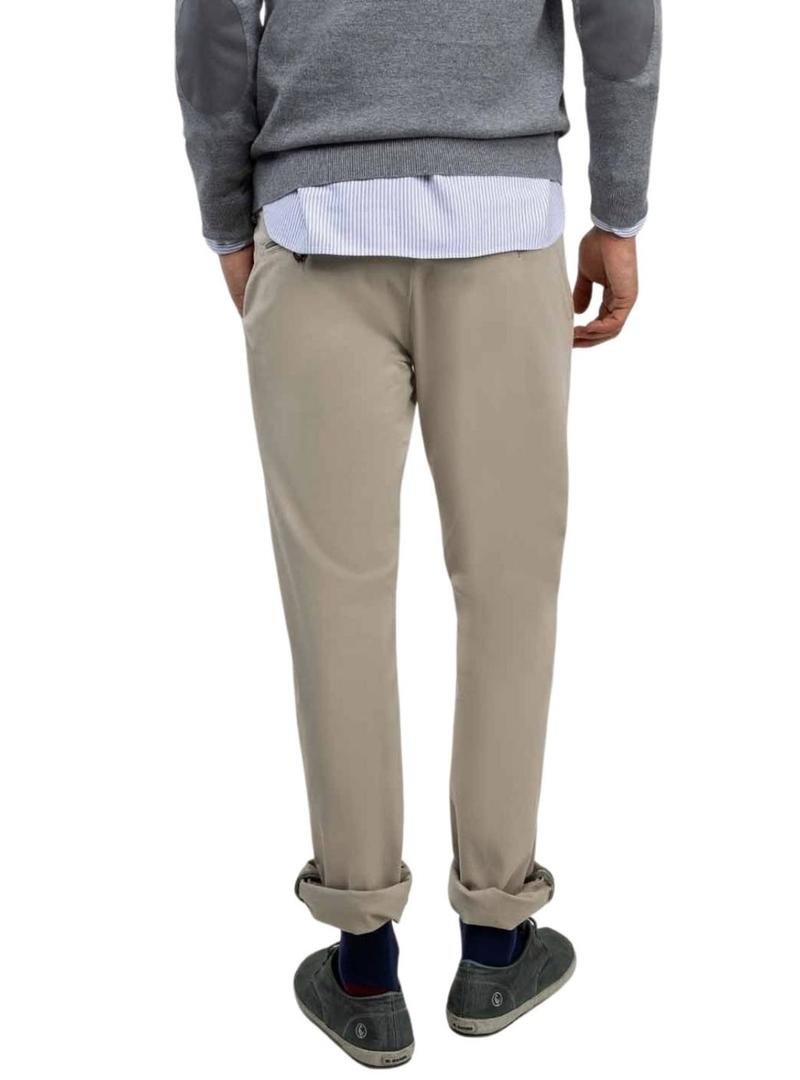 Calça chinesa El Ganso bege slim fit para homem.