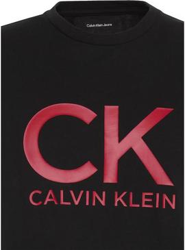 Camiseta Calvin Klein Graphic preta para homem.