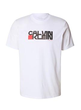 Camiseta Calvin Klein Redbox branca para homem.