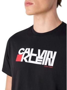 Camiseta Calvin Klein Redbox preta para homem